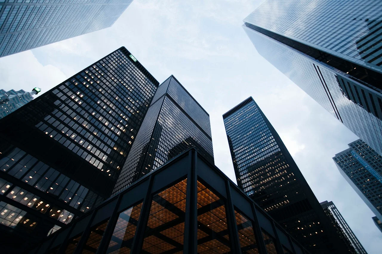 Corporate headquarters — eKYC across banking, fintech, insurance, telecom sectors Algeria